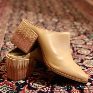 Matisse Tan Booties Women’s Size 7.5